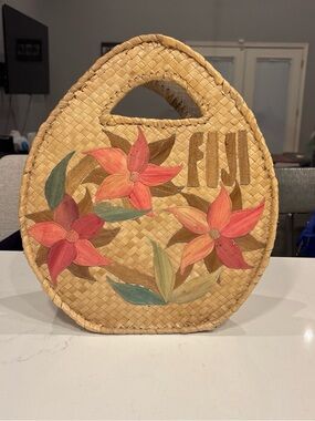 Handwoven Fiji Floral Straw Tote Bag - Natural with Pink Flowers